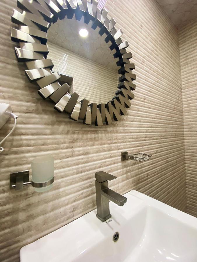 Shirbakyan Boutique Hotel & Apartments 耶烈万 外观 照片