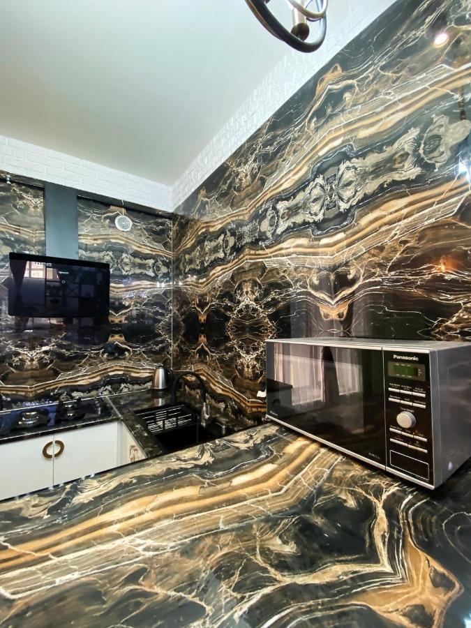 Shirbakyan Boutique Hotel & Apartments 耶烈万 外观 照片