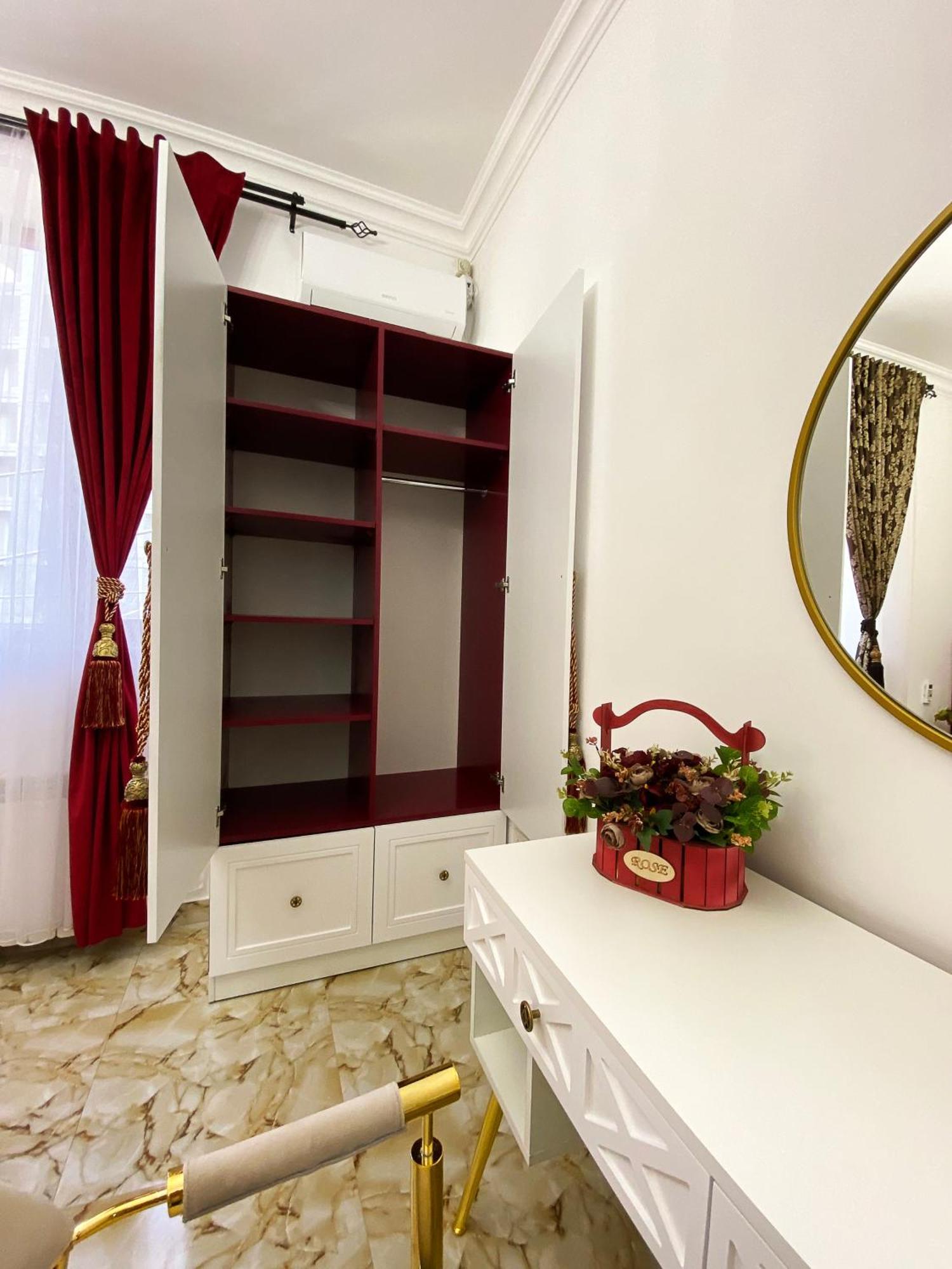 Shirbakyan Boutique Hotel & Apartments 耶烈万 外观 照片