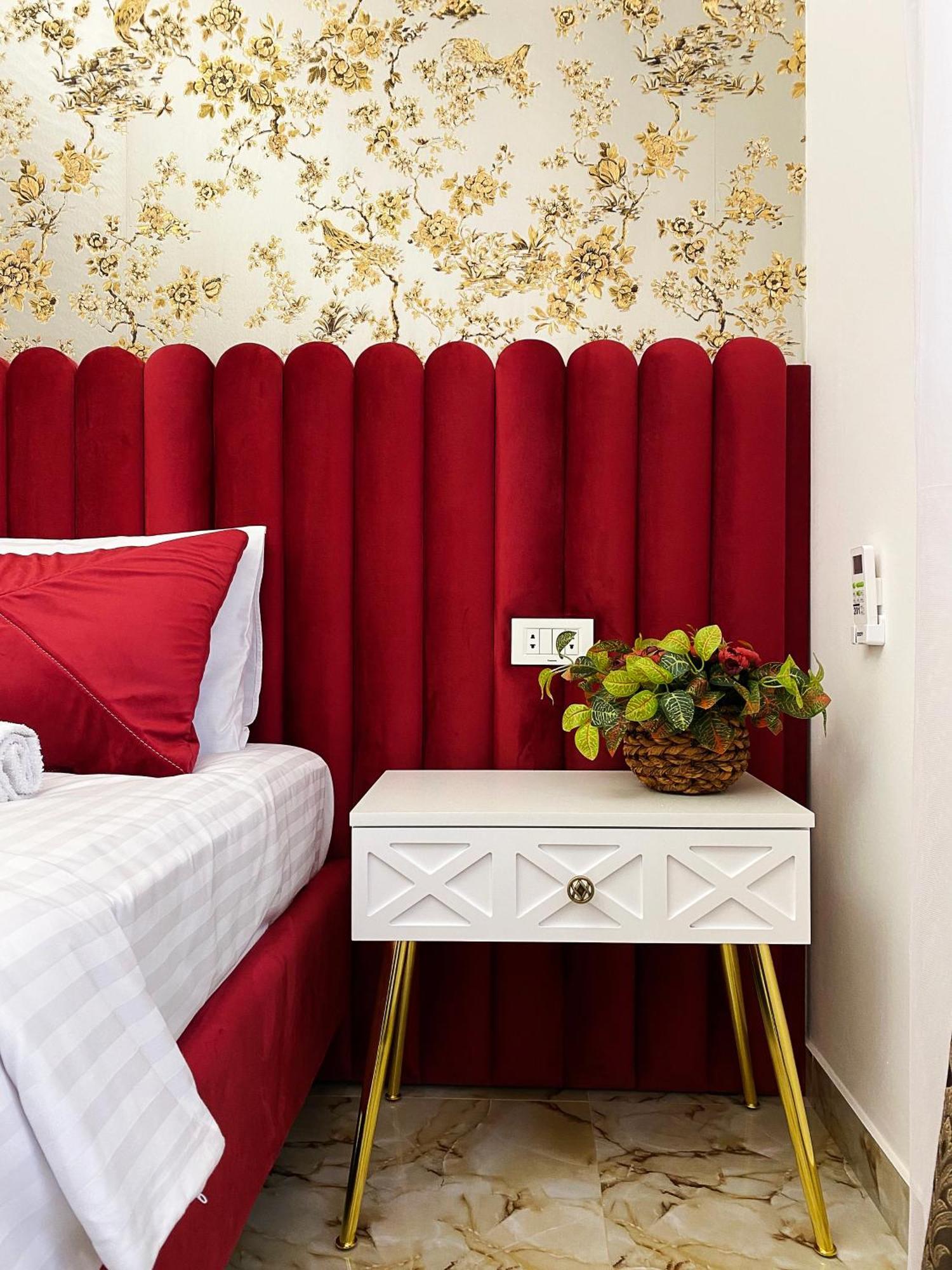 Shirbakyan Boutique Hotel & Apartments 耶烈万 外观 照片